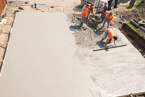 Best Decorative Concrete Services  in Glenview, IL